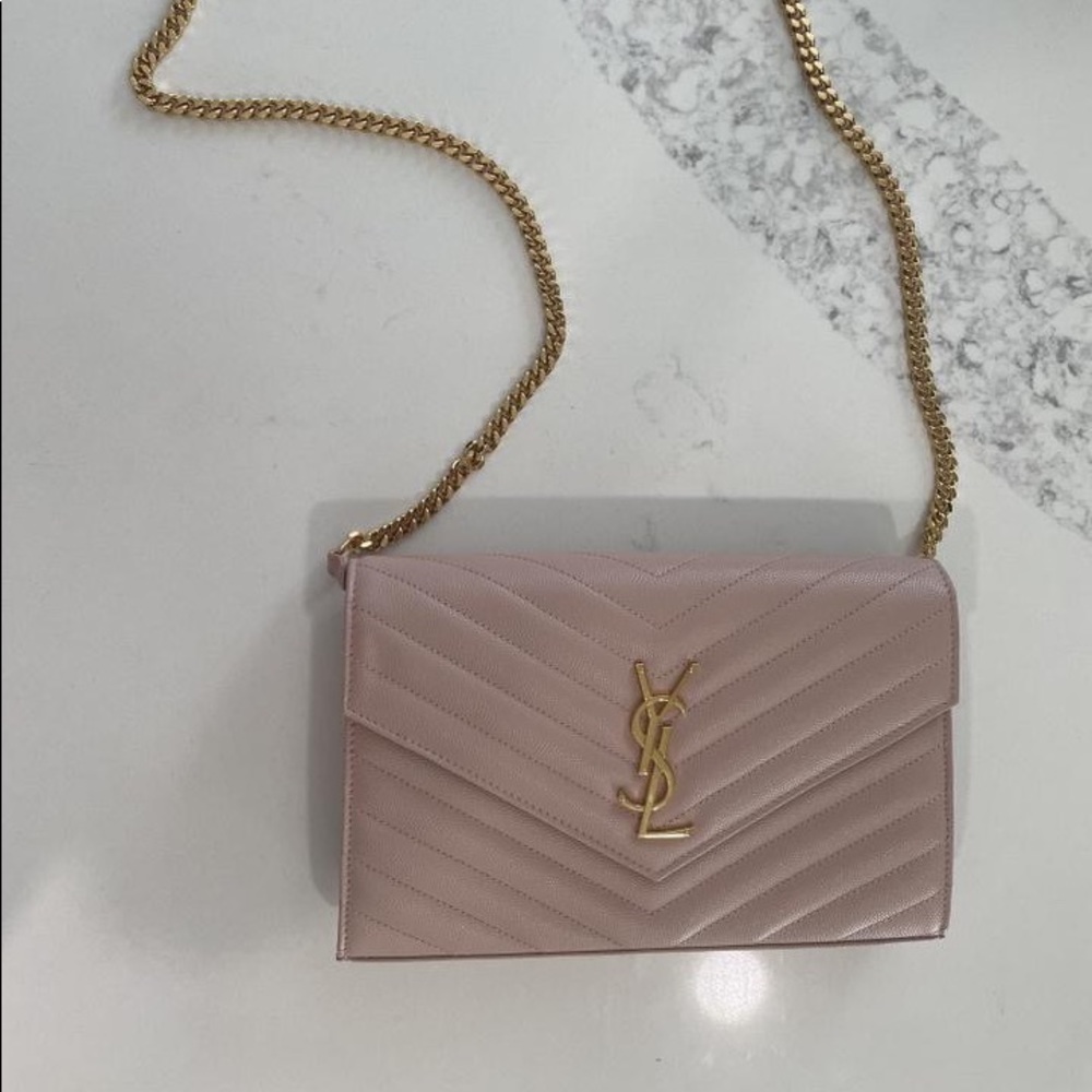 ❌SOLD❌ Saint Laurent Monogram Wallet on Chain - Picture 3 of 5